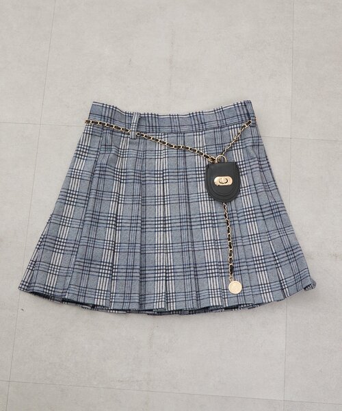 continuer de NICE CLAUP(コンティニューデナイスクラップ)の「チャーム付プリーツミニSK(スカート・レディース・ブラック系その他/グレー系その他2/チャコールグレー/ブラウン/ブラック・FREE)」の4枚目の写真