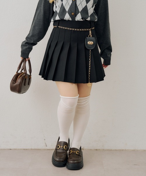 continuer de NICE CLAUP(コンティニューデナイスクラップ)の「チャーム付プリーツミニSK(スカート・レディース・ブラック系その他/グレー系その他2/チャコールグレー/ブラウン/ブラック・FREE)」の14枚目の写真