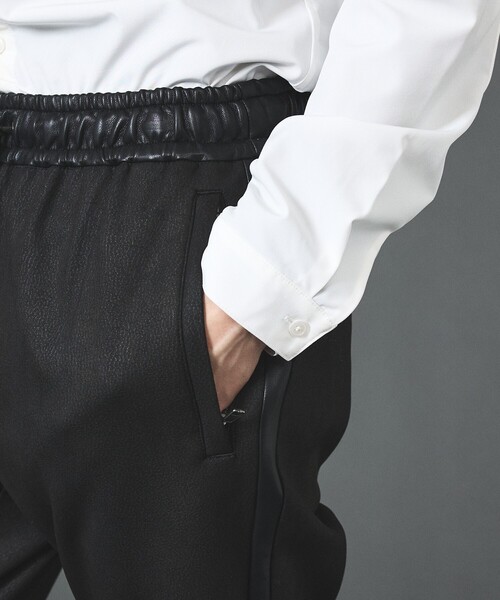 5351 POUR LES HOMMES(ゴーサンゴーイチプールオム)の「【セットアップ対応】エンボス ストレッチ スウェード ジョガーパンツ(その他パンツ・メンズ・ブラック/チャコールグレー・50/48/46/44)」の10枚目の写真