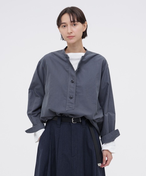 MHL.（エムエイチエル）の「SOFT HOPSACK（シャツ/ブラウス・レディース・ネイビー/オフホワイト/ブルー・3/2/1）」の3枚目の写真