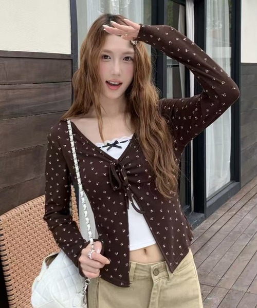 Achic(アシック)の「小花柄リボンレイヤード風トップス(Tシャツ/カットソー・レディース・グレー/アイボリー/ブラウン・M)」の21枚目の写真