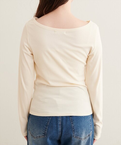 natural couture(ナチュラルクチュール)の「ドレープカットプルオーバー(Tシャツ/カットソー・レディース・チャコールグレー/ライトベージュ/ブラック/アイボリー/ブラウン・FREE)」の7枚目の写真