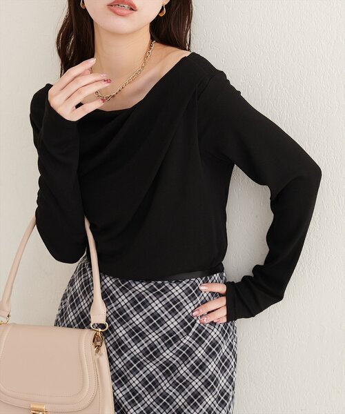 natural couture(ナチュラルクチュール)の「ドレープカットプルオーバー(Tシャツ/カットソー・レディース・チャコールグレー/ライトベージュ/ブラック/アイボリー/ブラウン・FREE)」の16枚目の写真