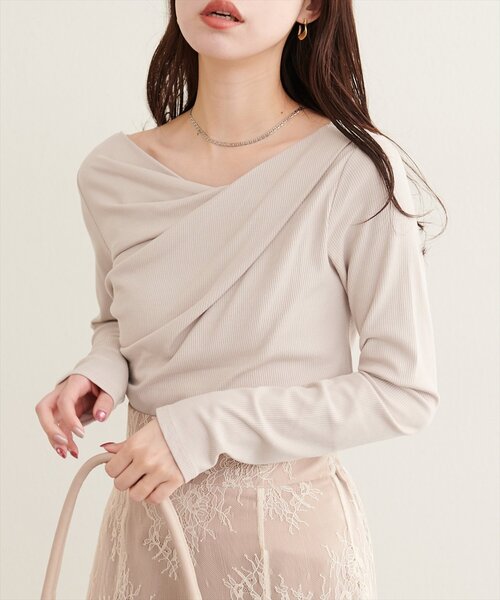 natural couture(ナチュラルクチュール)の「ドレープカットプルオーバー(Tシャツ/カットソー・レディース・チャコールグレー/ライトベージュ/ブラック/アイボリー/ブラウン・FREE)」の19枚目の写真