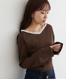 衿フリルプルオーバー