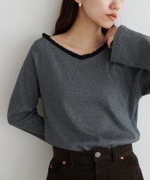 衿フリルプルオーバー