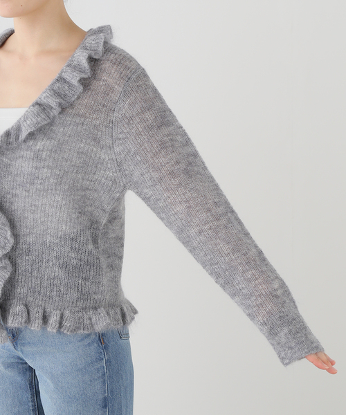 IENA(イエナ)の「《一部店舗限定》モヘヤミックス フリルカーディガン(ニット/セーター・レディース・グレー/ピンク・FREE)」の6枚目の写真