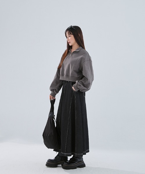 QUEEN SHOP（クイーンショップ）の「ハーフジップ微起毛ショートスウェット（スウェット・レディース・ホワイト/ダークグレー/グレー・FREE）」の21枚目の写真