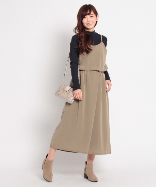 HusHusH(ハッシュアッシュ)の「スパンテレコモックネックニット(Tシャツ/カットソー・レディース・ホワイト/グレー/ブルー・03/02)」の4枚目の写真