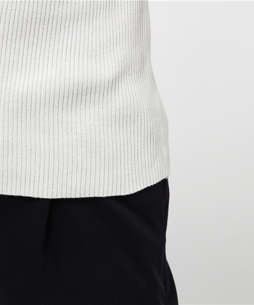 Pierrot(ピエロ)の「フリル袖 リブニット(ニット/セーター・レディース・ベージュ/ネイビー/オフホワイト/杢グレー/ブラック/ボルドー/グリーン/ライトピンク/イエロー・L/M)」の20枚目の写真