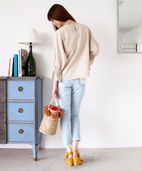 N.（N. Natural Beauty Basic）（エヌエヌナチュラルビューティーベーシック）の「リネコリラックスシリーズブラウス（シャツ/ブラウス・レディース・ホワイト/ブルー/ベージュ/ネイビー・MEDIUM）」の6枚目の写真