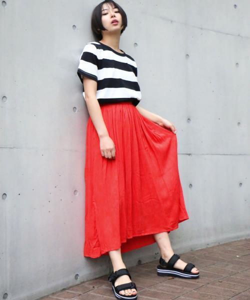 DOUBLE NAME（ダブルネーム）の「楊柳エアリーロングスカート（スカート・レディース・ブラック/レッド/オフホワイト・FREE）」の13枚目の写真