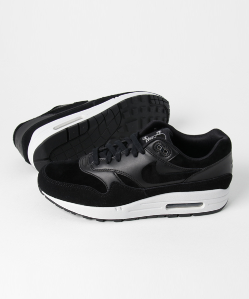 NIKE（ナイキ）の「NIKE: AIR MAX 1 プレミアム（スニーカー・メンズ・ブラック・6/7/8/9）」の2枚目の写真