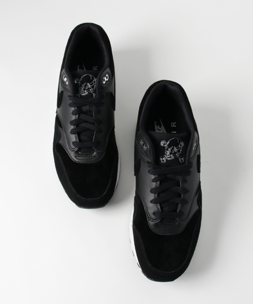 NIKE（ナイキ）の「NIKE: AIR MAX 1 プレミアム（スニーカー・メンズ・ブラック・6/7/8/9）」の3枚目の写真