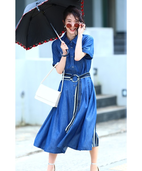 cawaii(カワイイ)の「爽やかストライプのデニムシャツワンピース(ベルト付)(ワンピース・レディース・ブルー・M/XL)」の11枚目の写真