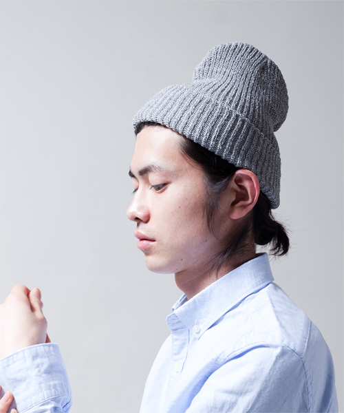 NANO universe(ナノユニバース)の「NUスプリングワッチキャップ(ニットキャップ/ビーニー・メンズ・ブラック/ライトグレー/チャコール/ネイビー/ライトブルー/イエロー/ワイン/オレンジ・FREE)」の1枚目の写真