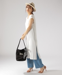 GOOD PRICE／バックレースアップロングプルオーバー