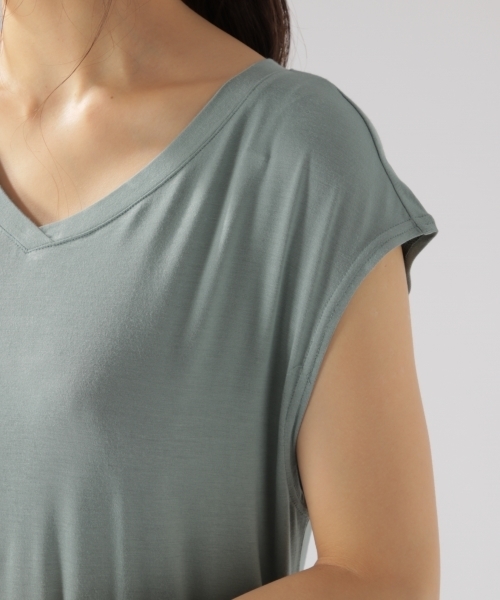 BAYFLOW（ベイフロー）の「GOOD PRICE／バックレースアップロングプルオーバー（Tシャツ/カットソー・レディース・ブラック/マスタード/オフホワイト/チェック・SMALL/MEDIUM）」の11枚目の写真