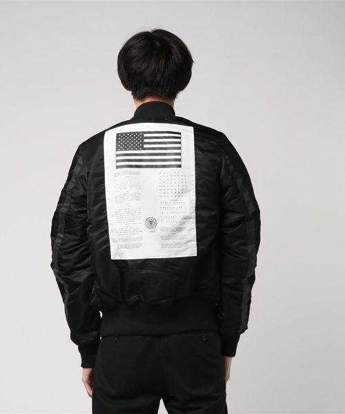 Alpha Industries(アルファインダストリーズ)の「【ALPHA】MA-1 T BLOOD CHIT(MA-1・メンズ・ブラック/ダークブルー・MEDIUM/LARGE/X-LARGE)」の4枚目の写真