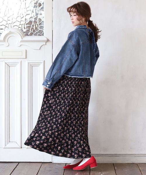 one after another NICE CLAUP（ワンアフターアナザーナイスクラップ）の「バックベルト デニムジャケット（デニムジャケット・レディース・アイボリー/ブルー/ブラック・FREE）」の16枚目の写真