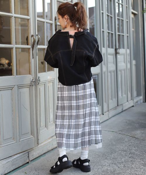 one after another NICE CLAUP（ワンアフターアナザーナイスクラップ）の「バックベルト デニムジャケット（デニムジャケット・レディース・アイボリー/ブルー/ブラック・FREE）」の13枚目の写真