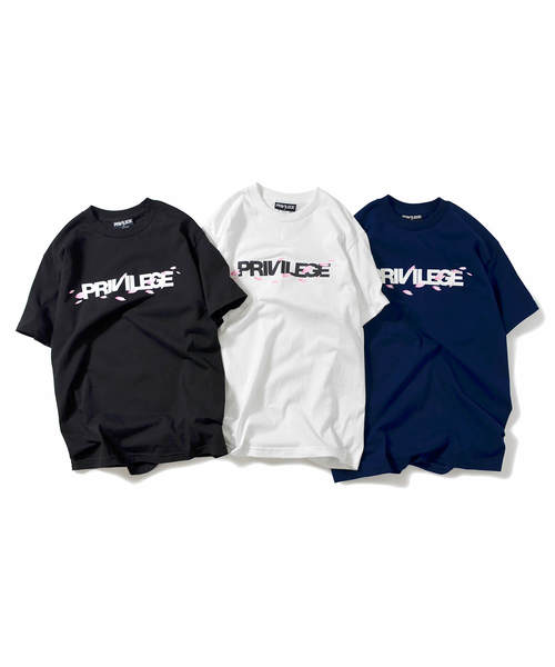 PRIVILEGE（プリビレッジ）の「プリビレッジ [PRIVILEGE] - サクラ コア ロゴ 半袖 Tシャツ [SAKURA CORE LOGO TEE]（Tシャツ/カットソー・メンズ・ホワイト/ブラック/ネイビー・MEDIUM/LARGE/X-LARGE）」の10枚目の写真