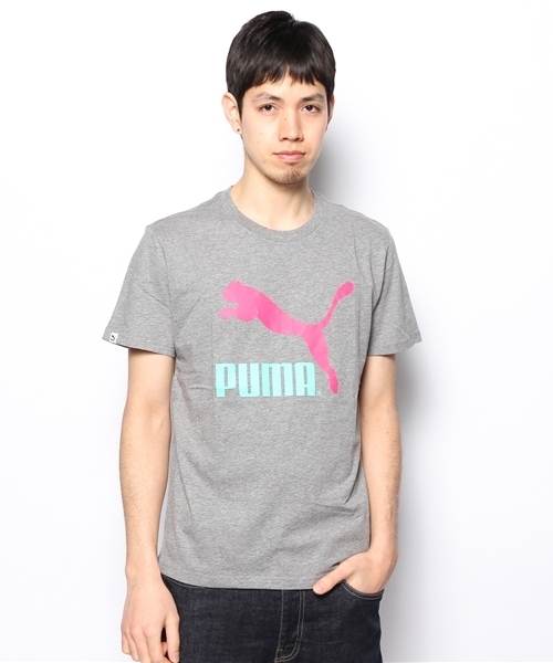 PUMA（プーマ）の「NO. 1ロゴ半袖TEE - Sport Classics（Tシャツ/カットソー・メンズ・ホワイト/ピンク/グレー/ブラック・LARGE/SMALL/X-LARGE/XX-LARGE/MEDIUM）」の3枚目の写真