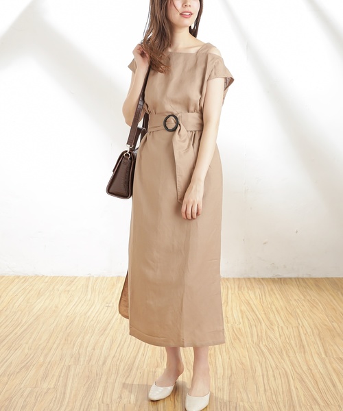natural couture(ナチュラルクチュール)の「ワンショル大人すっきりワンピース(ワンピース・レディース・ブラック/ベージュ/ピンク/キャメル/ストライプ・FREE)」の14枚目の写真