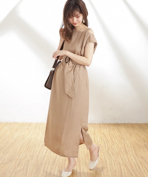 natural couture(ナチュラルクチュール)の「ワンショル大人すっきりワンピース(ワンピース・レディース・ブラック/ベージュ/ピンク/キャメル/ストライプ・FREE)」の10枚目の写真