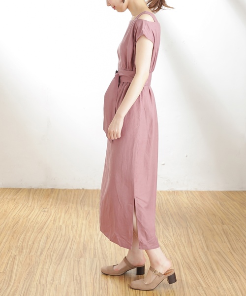 natural couture(ナチュラルクチュール)の「ワンショル大人すっきりワンピース(ワンピース・レディース・ブラック/ベージュ/ピンク/キャメル/ストライプ・FREE)」の16枚目の写真