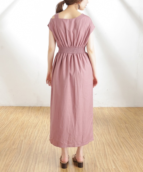 natural couture(ナチュラルクチュール)の「ワンショル大人すっきりワンピース(ワンピース・レディース・ブラック/ベージュ/ピンク/キャメル/ストライプ・FREE)」の17枚目の写真