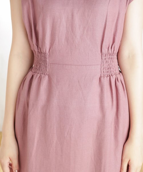 natural couture(ナチュラルクチュール)の「ワンショル大人すっきりワンピース(ワンピース・レディース・ブラック/ベージュ/ピンク/キャメル/ストライプ・FREE)」の13枚目の写真
