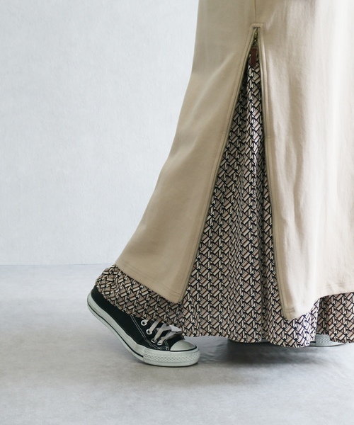 reca（レカ）の「サイドファスナーロングワンピース（ワンピース・レディース・ブラウン/ベージュ/カーキ・FREE）」の4枚目の写真