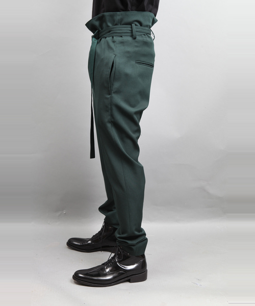 ato（アトウ）の「PAPER BAG TAPERD PANTS（その他パンツ・メンズ・ブラック/グリーン・46/48）」の12枚目の写真