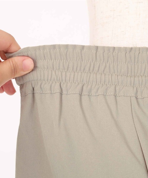 titivate(ティティベイト)の「リラックスワイドパンツ(その他パンツ・レディース・ブラウン/ブラック/グレイッシュベージュ/グリーン系その他/ピンク/ライトブラウン/ブルー/ラベンダー・S/M/L)」の16枚目の写真