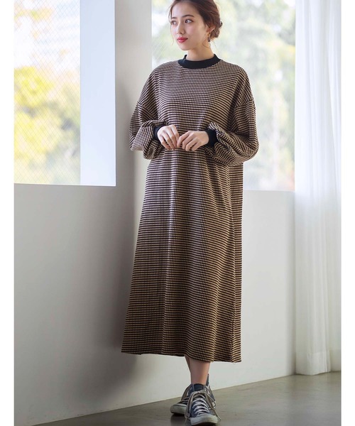 GeeRA(ジーラ)の「配色カットジャカードワンピース(ワンピース・レディース・ブルー/ブラック・MEDIUM/X-LARGE/LARGE)」の3枚目の写真