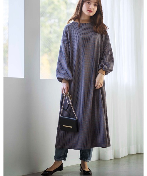 GeeRA(ジーラ)の「配色カットジャカードワンピース(ワンピース・レディース・ブルー/ブラック・MEDIUM/X-LARGE/LARGE)」の8枚目の写真