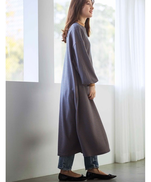 GeeRA(ジーラ)の「配色カットジャカードワンピース(ワンピース・レディース・ブルー/ブラック・MEDIUM/X-LARGE/LARGE)」の9枚目の写真