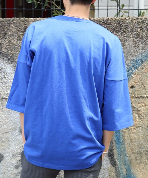 RVCA（ルーカ）の「RVCA メンズ  OVER SIZED BOX RVCA Ｔシャツ/ルーカ ロゴ ビッグシルエット ドロップショルダー オーバーサイズ（Tシャツ/カットソー・メンズ・ブラウン/ヘザーグレー/ホワイト/ブラック/ブルー・LARGE/MEDIUM/SMALL）」の6枚目の写真