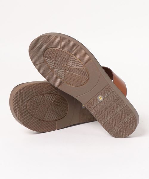 KOBE LETTUCE（コウベレタス）の「フラットサムループ切り替えサンダル（サンダル・レディース・ブラック/キャメル/パイソン・LL/S/M/L）」の5枚目の写真