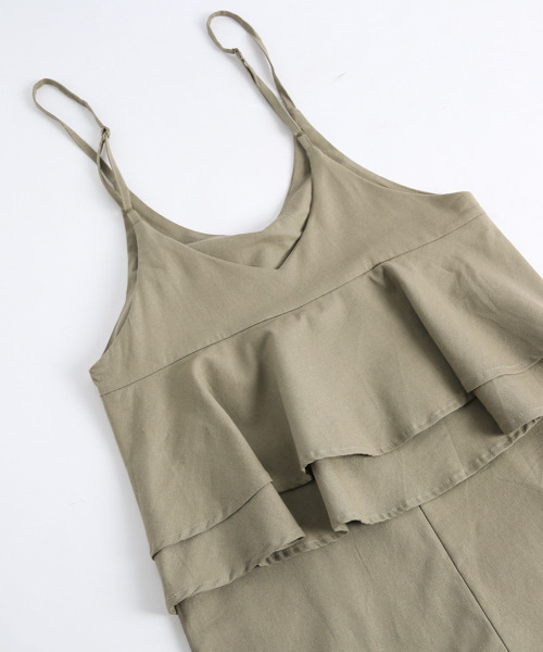 La-gemme（ラジェム）の「バックフリルサロペット（サロペット/オーバーオール・レディース・オリーブ/アイボリー/ブラック/ブラウン/グレー系その他/ブラック系その他・フリー/C）」の9枚目の写真