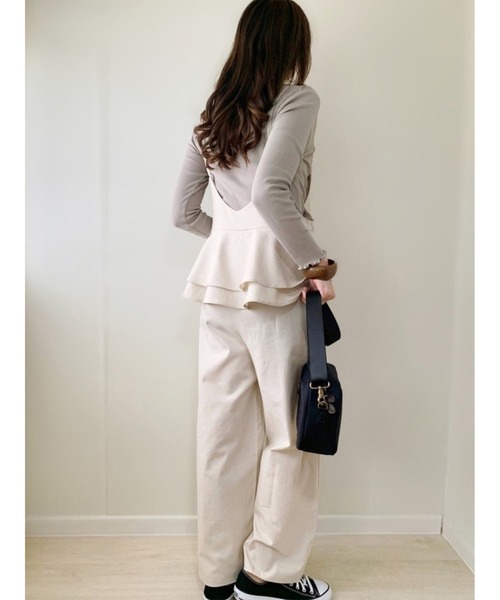 La-gemme（ラジェム）の「バックフリルサロペット（サロペット/オーバーオール・レディース・オリーブ/アイボリー/ブラック/ブラウン/グレー系その他/ブラック系その他・フリー/C）」の13枚目の写真