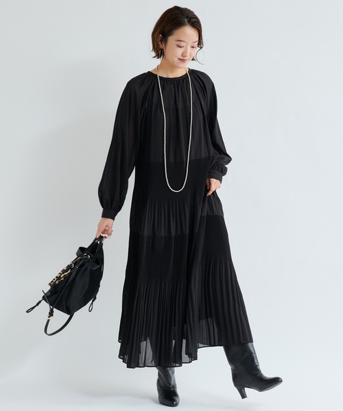 DouDou(ドゥドゥ)の「プリーツティアードワンピース(ワンピース・レディース・ブラック/ラベンダー・FREE)」の9枚目の写真