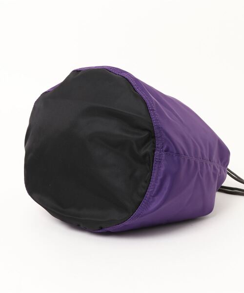 BEN DAVIS(ベンデイビス)の「《BEN DAVIS》DRAWSTRING BUCKETBAG(ショルダーバッグ・レディース・カーキ/パープル/ベージュ/ライトパープル/ブラック・FREE)」の9枚目の写真