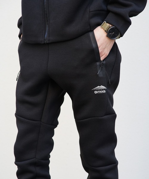 OUTDOOR PRODUCTS（アウトドアプロダクツ）の「【OUTDOOR PRODUCTS】エアダンボールジョガーパンツ　柔軟なストレッチ性とハリのある素材　テーパードシルエット　ワンポイントブランドロゴ（スウェットパンツ・メンズ・ブラック/グレー・X-LARGE/LARGE/SMALL/MEDIUM）」の7枚目の写真