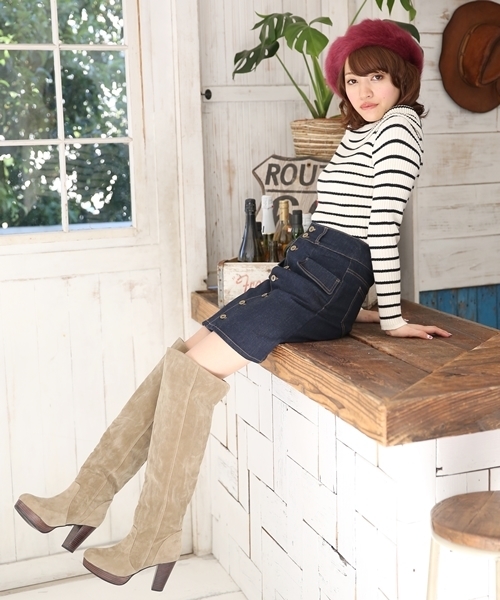 Heather（ヘザー）の「スタックヒールニーハイブーツ　554401（ブーツ・レディース・ブラック/ブラウン/ライトベージュ・LARGE/MEDIUM）」の19枚目の写真