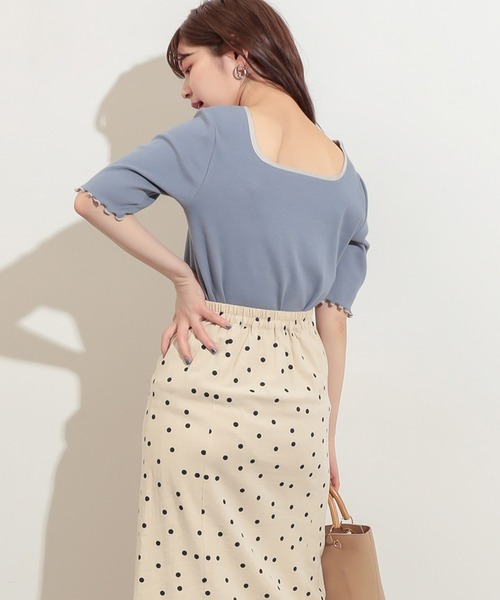 natural couture（ナチュラルクチュール）の「前後2WAYパイピングリブT（Tシャツ/カットソー・レディース・ブラック/サックスブルー/アイボリー/ライトベージュ・FREE）」の18枚目の写真