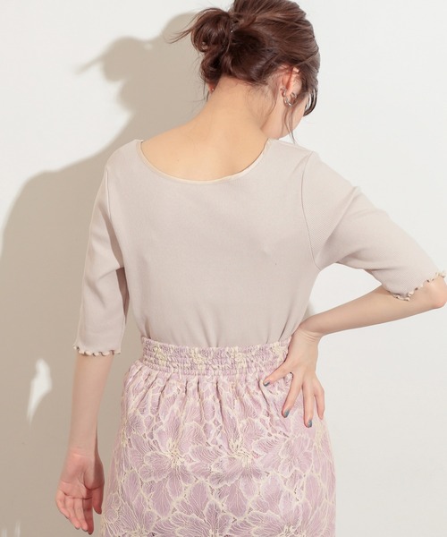 natural couture（ナチュラルクチュール）の「前後2WAYパイピングリブT（Tシャツ/カットソー・レディース・ブラック/サックスブルー/アイボリー/ライトベージュ・FREE）」の9枚目の写真