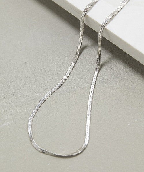 y/m by MIZUKI(イムバイミズキ)の「スネークネックレス(ネックレス・レディース・シルバー/ゴールド・FREE)」の8枚目の写真