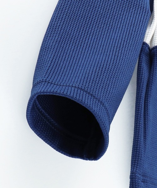 BRANSHES（ブランシェス）の「【水着】無地ラッシュガード（ラッシュガード・キッズ・ネイビー/ブラック・110cm/100cm/120cm/130cm）」の6枚目の写真